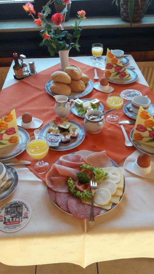 Hotel Garni Huttenhof Kall Экстерьер фото